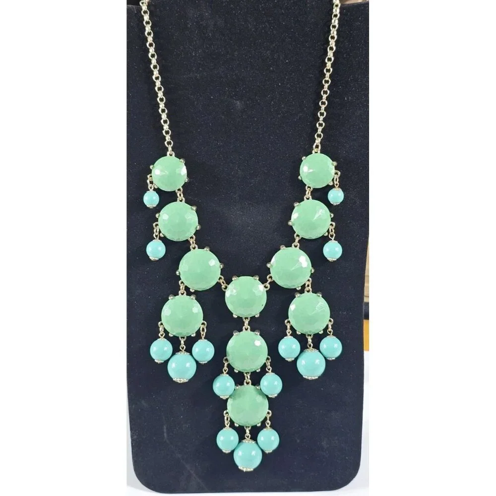 Green Faceted Statement Necklace Gold Tone Chain Chandelier Bib Necklace Vintage